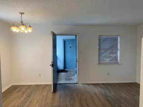 2224 Pasadena Ave, Metairie, LA 70001