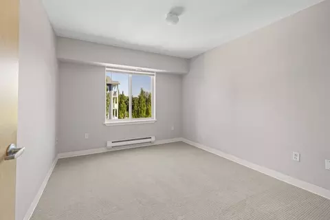 1001 E Marine View Dr, Everett, WA 98201 photo 18