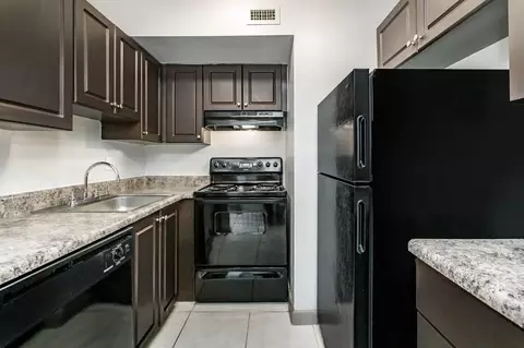 600 N Semoran Blvd, Winter Park, FL 32792