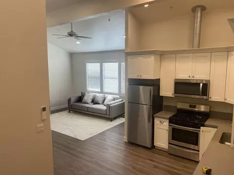 1530 F St, Sacramento, CA 95814