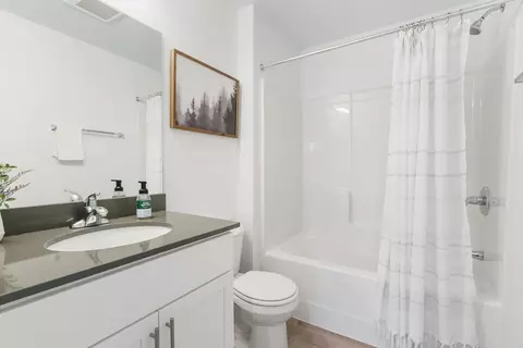 4711 University Ave, Cedar Falls, IA 50613 photo 18