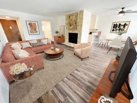 4627 Coldwater Canyon Ave, Los Angeles, CA 91604