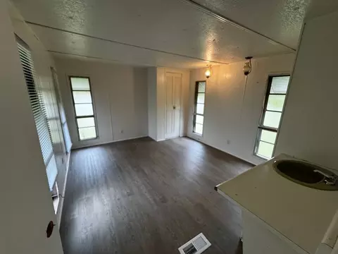1237 Long Branch Rd, Grover, NC 28073 photo 2