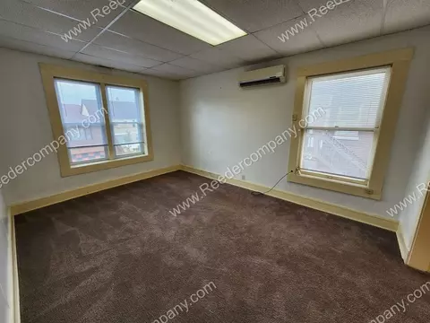 1815 E 136th St, East Chicago, IN 46312