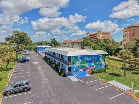 1860 Phillippi Shores Dr, Sarasota, FL 34231