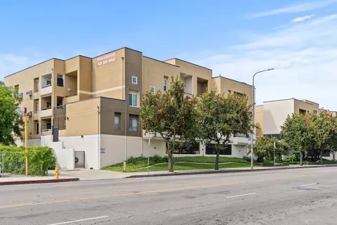 16550 Vanowen St, Los Angeles, CA 91406