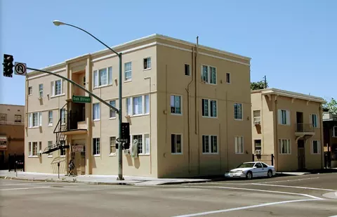 545 N California St, Stockton, CA 95202