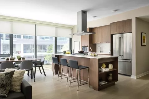 28 K St SE, Washington, DC 20003