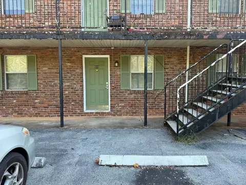 430 E Red Bud Rd, Knoxville, TN 37920