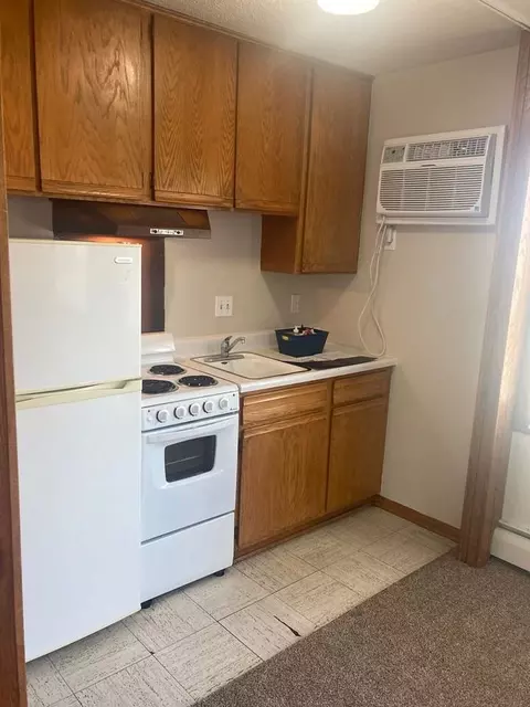 2801 Girard Ave S, Minneapolis, MN 55408