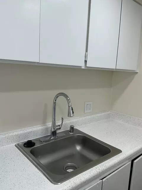 777 Loughborough Dr, Merced, CA 95348 photo 2