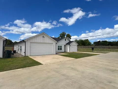 16707 State Highway 64 E, Tyler, TX 75707