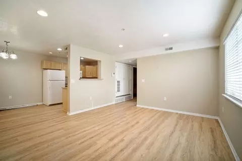 325 W 700 N, Salt Lake City, UT 84103