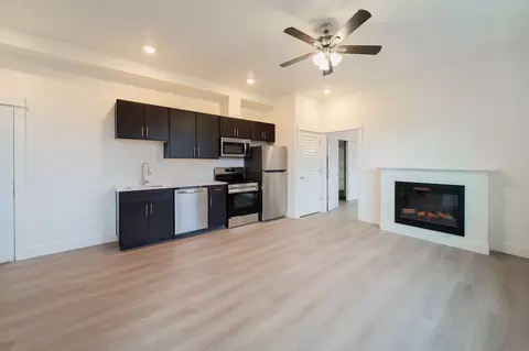 1600 SE Lava Dr, Milwaukie, OR 97222