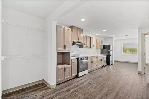 900 Gardner Rd, Austin, TX 78721 photo 9