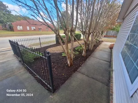 6076 S Carolina 6, Elloree, SC 29047