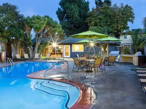 151 Calderon Ave, Mountain View, CA 94041 photo 2
