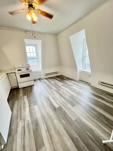 135 W Linn St, Bellefonte, PA 16823