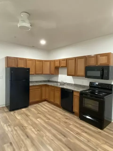 401 1st Ave, Toledo, IA 52342