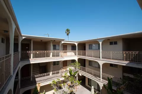 12245 Chandler Blvd, Los Angeles, CA 91607