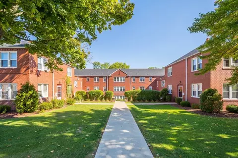 15226 Southcrest Heights Apartments - Sch, Pittsburgh, PA 15226