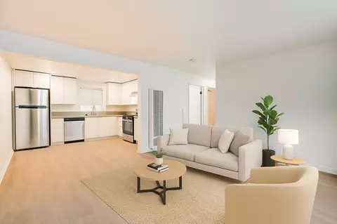 626 N Kingsley Dr, Los Angeles, CA 90004