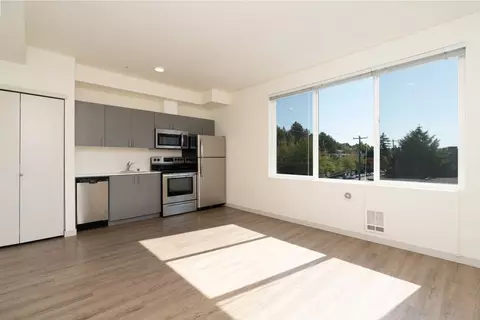 4801 Fauntleroy Way SW, Seattle, WA 98116