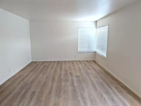 4515 4511- 4515 Penniman Ave, Oakland, CA 94619