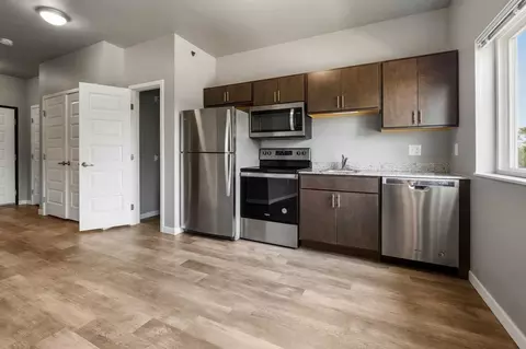 300 20th St S, Brookings, SD 57006