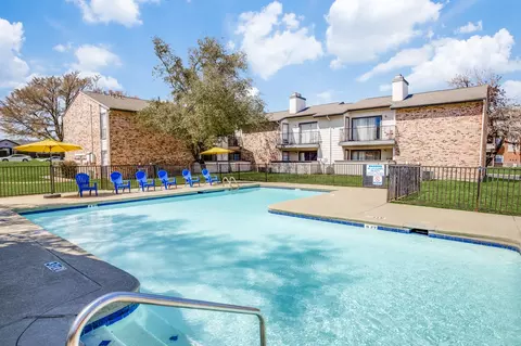 1500 N Bluegrove Rd, Lancaster, TX 75134 photo 7