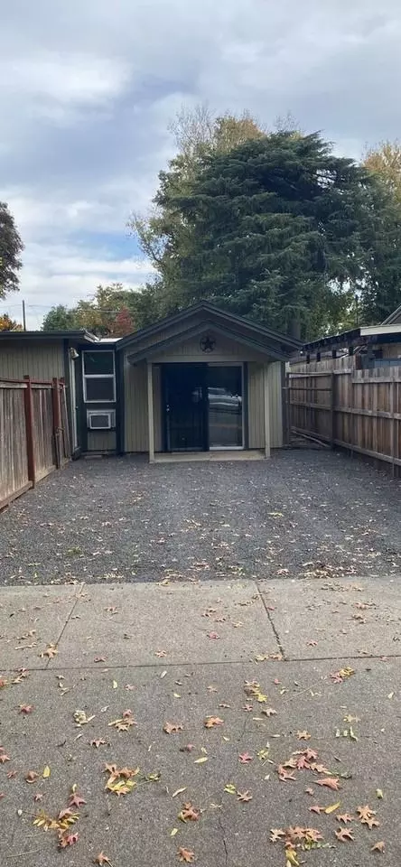 247 W 2nd Ave, Chico, CA 95926