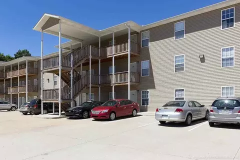 547 Olive St, Cape Girardeau, MO 63701