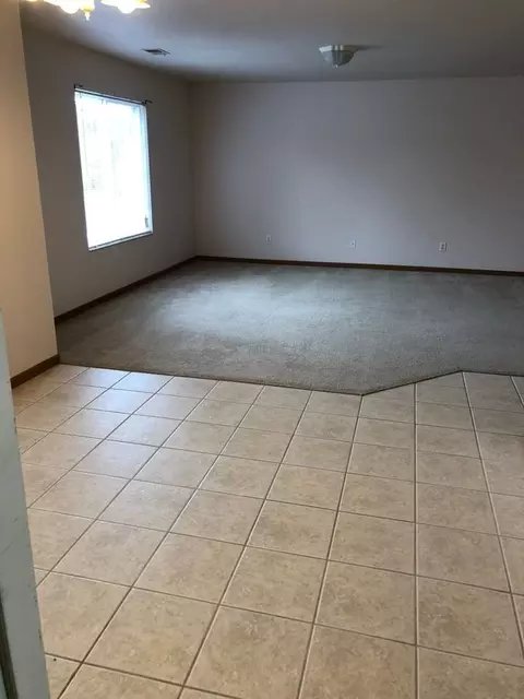 1000 Long Beach Ln, Michigan City, IN 46360
