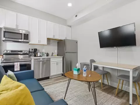 1425 P St NW, Washington, DC 20005 photo 6
