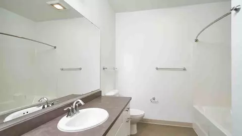 5398 Russell Ave NW, Seattle, WA 98107 photo 15
