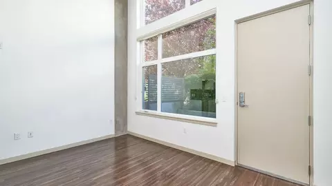 5398 Russell Ave NW, Seattle, WA 98107 photo 8