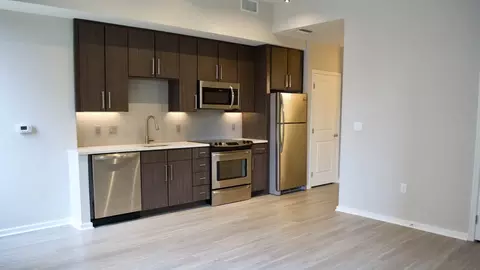 1225 First St, Alexandria, VA 22314 photo 3