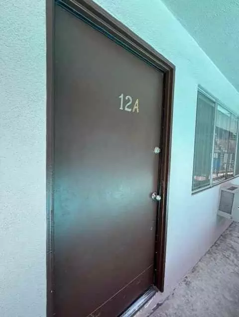 4100 Arch Dr, Los Angeles, CA 91604
