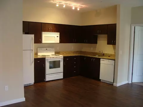 6855 N Burlington Ave, Portland, OR 97203 photo 15