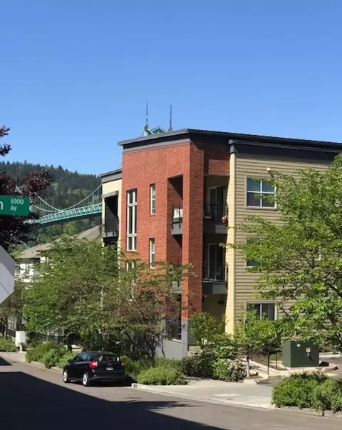 6855 N Burlington Ave, Portland, OR 97203 photo 14