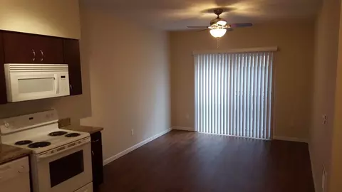 6855 N Burlington Ave, Portland, OR 97203 photo 37