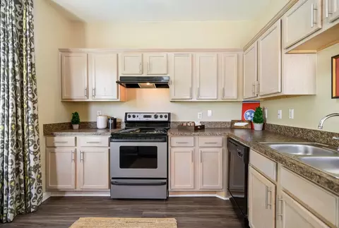 1100 Crystal Spring Ln, Hermitage, TN 37076 photo 7
