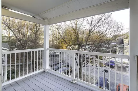3937 Penshurst Ln, Lake Ridge, VA 22192 photo 16