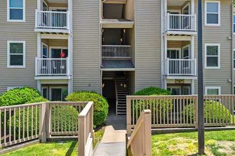 3937 Penshurst Ln, Lake Ridge, VA 22192 photo 40