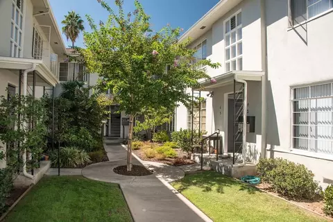 1323 N Brand Blvd, Glendale, CA 91202