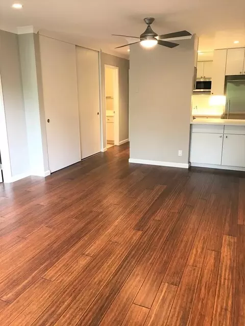 2685 California St, Mountain View, CA 94040