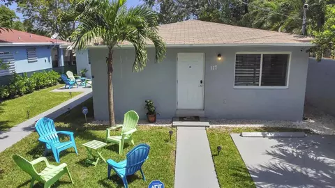 Undisclosed, Miami, FL 33137 photo 49