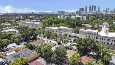 Undisclosed, Miami, FL 33137 photo 58