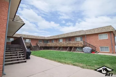 502 Reynolds St, Laramie, WY 82072