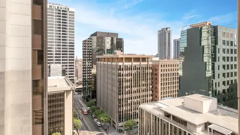 612 S Flower St, Los Angeles, CA 90017 photo 8